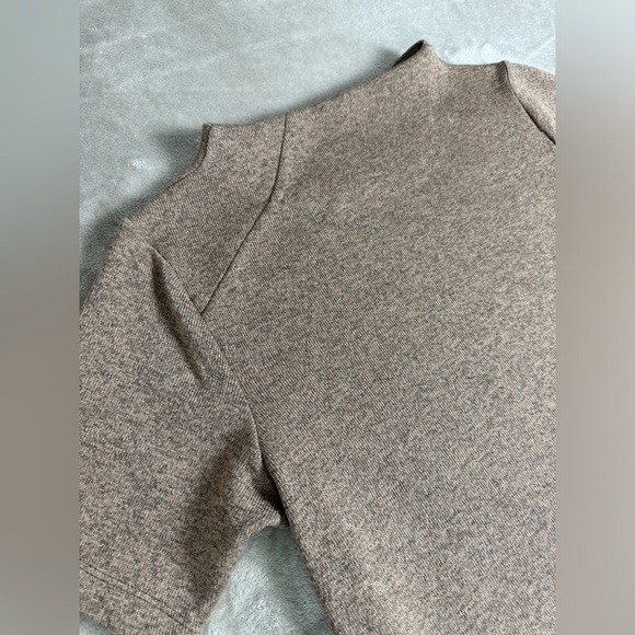 Arc'Teryx Women's LAINA Dress Size XS Brown Tan High Neck Short Sleeve Casual‎ - Picture 7 of 12